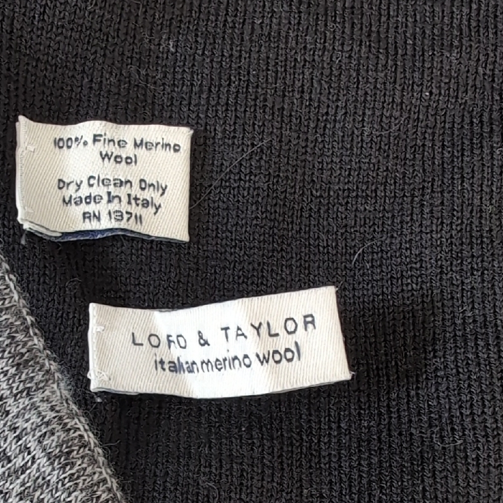 Lord & Taylor Merino Wool Shawl - Picture 2 of 2